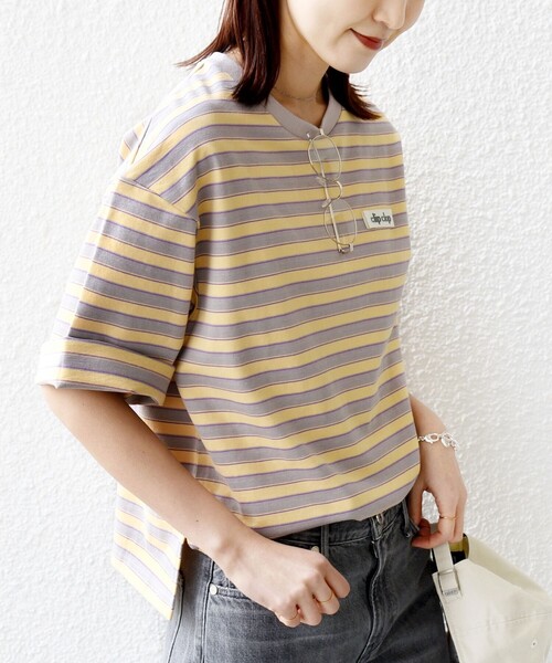 SHIPS(シップス)の「【WEB限定】マルチ ボーダー 5分袖 TEE(Tシャツ/カットソー・レディース・ブラウン/ライトグレー/ネイビー・ONE SIZE)」の12枚目の写真
