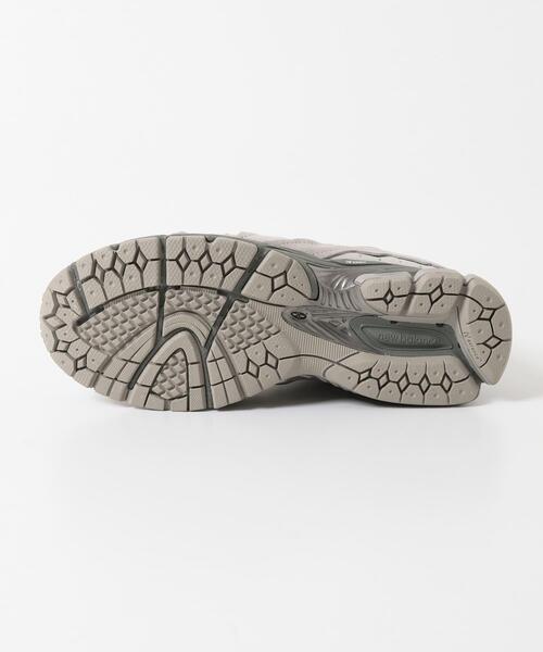 URBAN RESEARCH(アーバンリサーチ)の「NEW BALANCE 2002 DECON GORE-TEX(スニーカー・メンズ・グレー・30/26.5/26/29/28/27.5/28.5/27)」の5枚目の写真