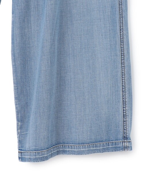 J.PRESS YORK STREET（ジェイプレスヨークストリート）の「【WOMEN】ライトダンガリー リラックスワイド パンツ（その他パンツ・レディース・ダルブルー系・F）」の6枚目の写真