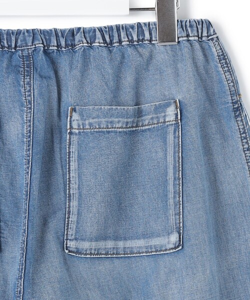 J.PRESS YORK STREET（ジェイプレスヨークストリート）の「【WOMEN】ライトダンガリー リラックスワイド パンツ（その他パンツ・レディース・ダルブルー系・F）」の8枚目の写真