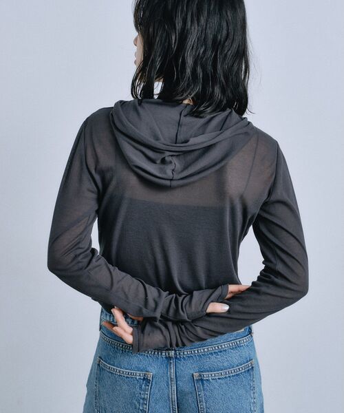 CODE A（コードエー）の「【Re】sheer hoodie tee（Tシャツ/カットソー・レディース・チャコールグレー/ホワイト・00）」の7枚目の写真