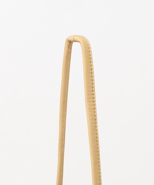 folna(フォルナ)の「【別注】<Folna>レザー ドロスト ショルダーバッグ 2WAY(ショルダーバッグ・レディース・ブラック/ベージュ・FREE)」の15枚目の写真