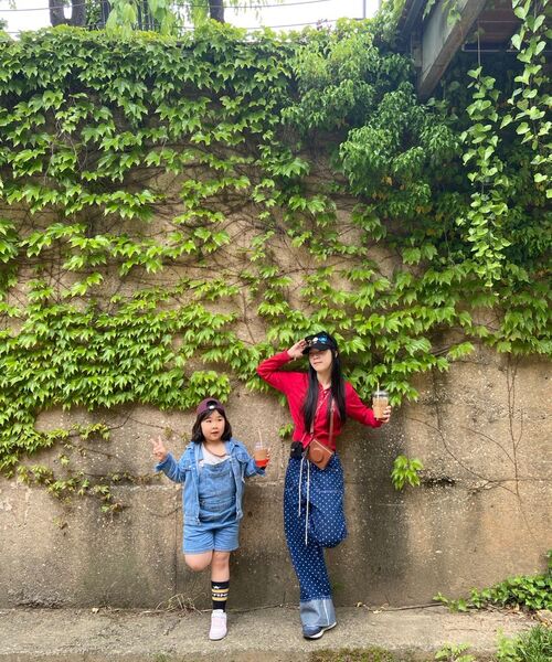 ROSEFRANTZ（ロゼフランツ）の「Eyelet Round Cardigan [Rose Red]（カーディガン/ボレロ・レディース・レッド・FREE）」の7枚目の写真