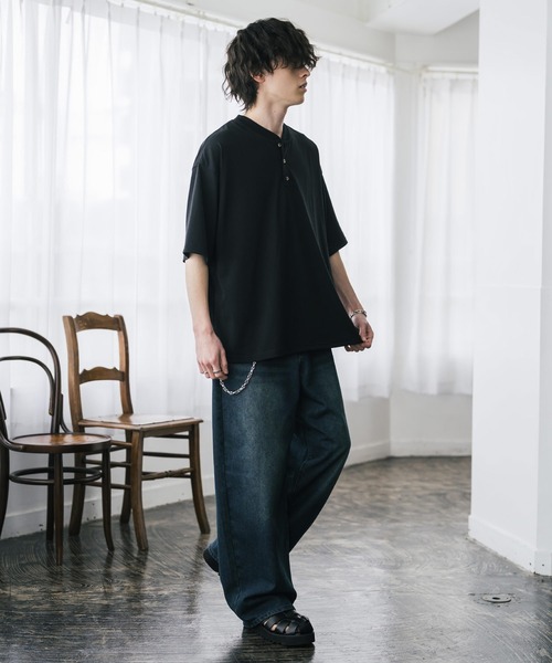 Rocky Monroe(ロッキーモンロー)の「AIR TEC+ 接触冷感・遮熱・UVカット 多機能ヘンリーネック半袖Tシャツ(Tシャツ/カットソー・メンズ・ブラック/グレイッシュベージュ/ブルー/チャコール/ネイビー/ピンク/ホワイト・M/L/XL)」の20枚目の写真