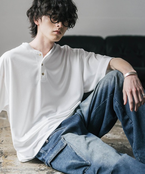 Rocky Monroe(ロッキーモンロー)の「AIR TEC+ 接触冷感・遮熱・UVカット 多機能ヘンリーネック半袖Tシャツ(Tシャツ/カットソー・メンズ・ブラック/グレイッシュベージュ/ブルー/チャコール/ネイビー/ピンク/ホワイト・M/L/XL)」の14枚目の写真