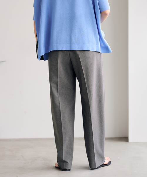 FRAMeWORK（フレームワーク）の「≪追加≫撥水強撚PEバレルパンツ（スラックス・レディース・チャコールグレー/ネイビー・40/38/36）」の17枚目の写真