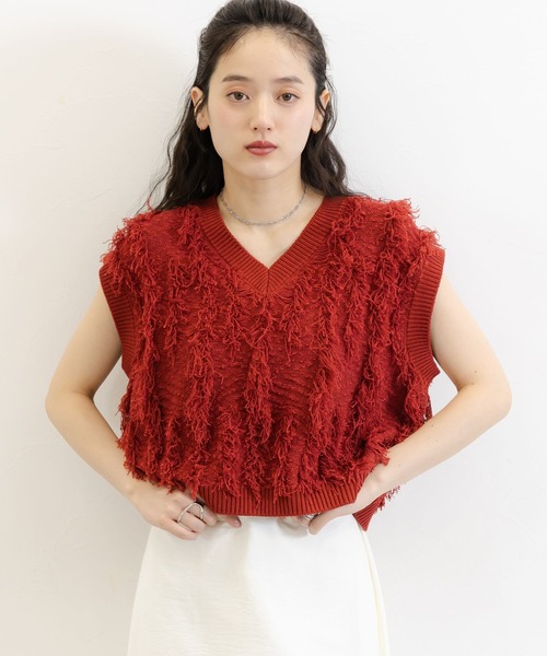 RAGEBLUE(レイジブルー)の「フリンジニットベスト(ベスト・レディース・レッド/ブラック・FREE)」の2枚目の写真