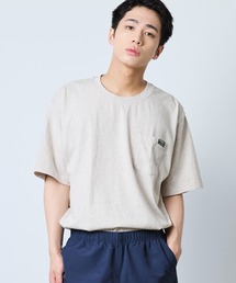 L.L.Bean（エルエルビーン）の「ボクシー・ティ、ポケット付きラベル・グラフィック 米国フィット・レギュラー（Tシャツ/カットソー）」