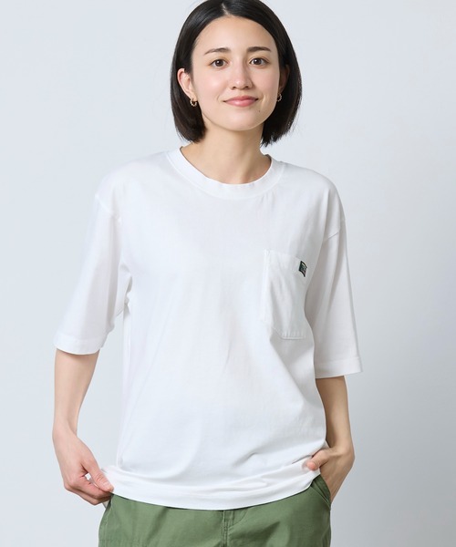 L.L.Bean（エルエルビーン）の「ボクシー・ティ、ポケット付きラベル・グラフィック 米国フィット・レギュラー（Tシャツ/カットソー・メンズ・ベージュ系/ホワイト・X-LARGE/LARGE/MEDIUM/SMALL）」の15枚目の写真