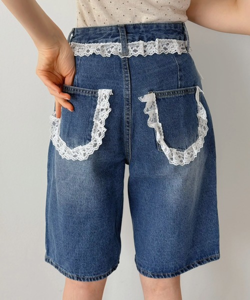 Jewelobe(ジュエローブ)の「レースデザインデニムハーフパンツ(デニムパンツ・レディース・ブルー・M/S)」の2枚目の写真