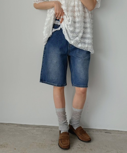 Jewelobe(ジュエローブ)の「レースデザインデニムハーフパンツ(デニムパンツ・レディース・ブルー・M/S)」の5枚目の写真