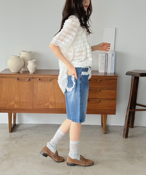Jewelobe(ジュエローブ)の「レースデザインデニムハーフパンツ(デニムパンツ・レディース・ブルー・M/S)」の8枚目の写真