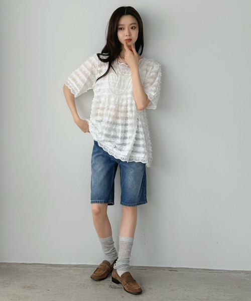 Jewelobe(ジュエローブ)の「レースデザインデニムハーフパンツ(デニムパンツ・レディース・ブルー・M/S)」の13枚目の写真