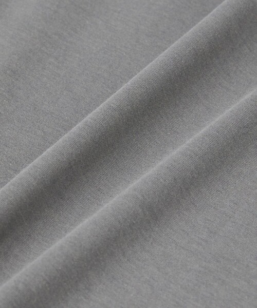 UNITED TOKYO(ユナイテッドトウキョウ)の「【残りわずか】ALBINI CASHMERE×SEA ISLAND COTTON HENRY TEE |最高級コットン/カシミヤ/春服/夏服(Tシャツ/カットソー・メンズ・グレー/ブラック・1/2)」の14枚目の写真