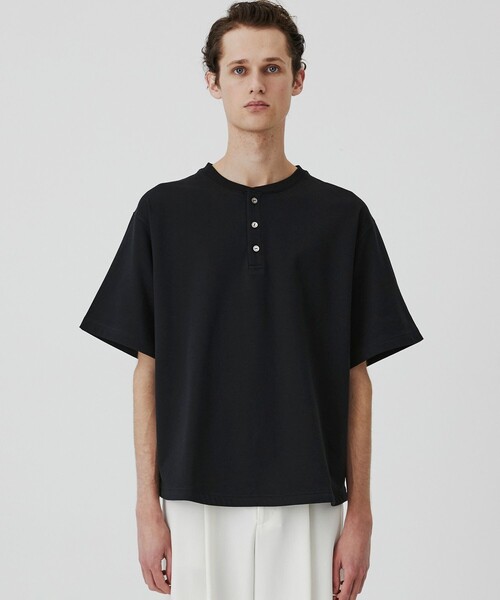 UNITED TOKYO(ユナイテッドトウキョウ)の「【残りわずか】ALBINI CASHMERE×SEA ISLAND COTTON HENRY TEE |最高級コットン/カシミヤ/春服/夏服(Tシャツ/カットソー・メンズ・グレー/ブラック・1/2)」の11枚目の写真