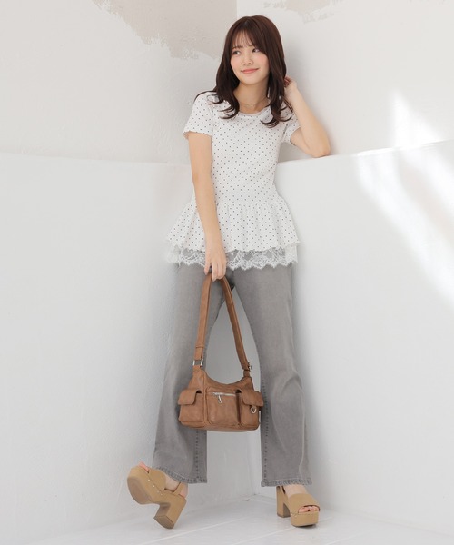 Honeys(ハニーズ)の「裾フリルトップス(Tシャツ/カットソー・レディース・ピンク/ホワイト系その他2/ブラック/ヘザーチャコール・L/M/S)」の5枚目の写真