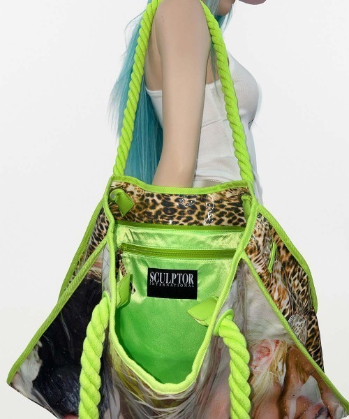 SCULPTOR(スカルプター)の「Jelly Big Bag(ショルダーバッグ・レディース・アイボリー/ピンク/グリーン・FREE)」の14枚目の写真