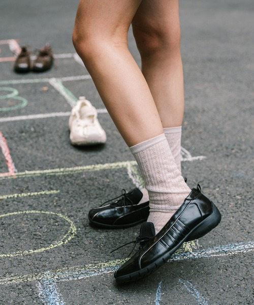 ROCKFISH WEATHERWEAR(ロックフィッシュウェザーウェア)の「BLISS SLIP-ON SNEAKERS(スニーカー・レディース・シルバー系その他/ブラック/チョコ・23.0cm/23.5cm/24.0cm/24.5cm/25.0cm)」の5枚目の写真