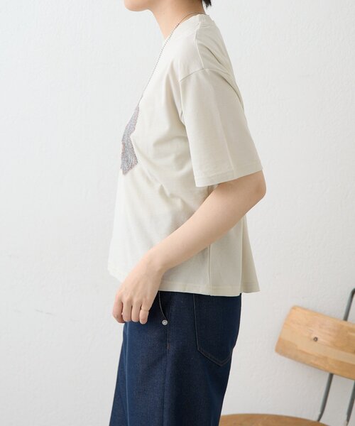 ear PAPILLONNER（イアパピヨネ）の「ナンバーTシャツ【SUM1 STYLE】（Tシャツ/カットソー・レディース・ライトベージュ・FREE）」の4枚目の写真
