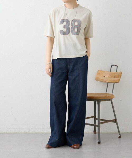 ear PAPILLONNER（イアパピヨネ）の「ナンバーTシャツ【SUM1 STYLE】（Tシャツ/カットソー・レディース・ライトベージュ・FREE）」の6枚目の写真