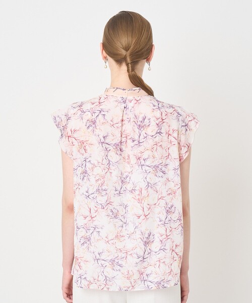 ANAYI(アナイ)の「Coral プリントローンスカーフタイ ブラウス〈セットアップ対応商品〉(シャツ/ブラウス・レディース・ピンク/ブルー・38/36)」の12枚目の写真
