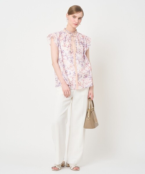 ANAYI(アナイ)の「Coral プリントローンスカーフタイ ブラウス〈セットアップ対応商品〉(シャツ/ブラウス・レディース・ピンク/ブルー・38/36)」の13枚目の写真