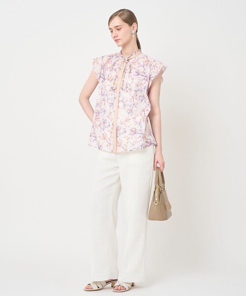 ANAYI(アナイ)の「Coral プリントローンスカーフタイ ブラウス〈セットアップ対応商品〉(シャツ/ブラウス・レディース・ピンク/ブルー・38/36)」の14枚目の写真