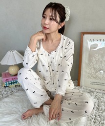 Outfitter lab（アウトフィッターラボ）の「【3点SET】アソートルームウェア パジャマ カップ付きキャミ/ ロングパンツ/前開きトップス（ルームウェア/パジャマ）」