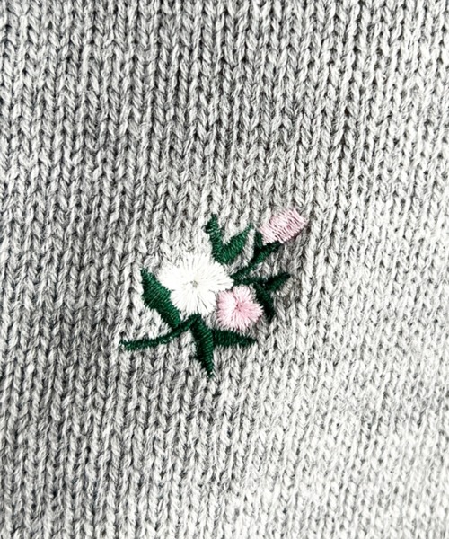 moment+(モーメントプラス)の「花柄刺繍ニットカーディガン(カーディガン/ボレロ・レディース・ピンク/杢グレー/ネイビー/アイボリー/ブラック・M/L)」の20枚目の写真