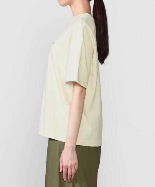 SCYE BASICS（サイベーシックス）の「SCYE BASICS | 〈別注〉コットン 半袖Tシャツ WOMEN（Tシャツ/カットソー・レディース・レッド系その他/ダークネイビー/ベージュ系その他・38）」の6枚目の写真