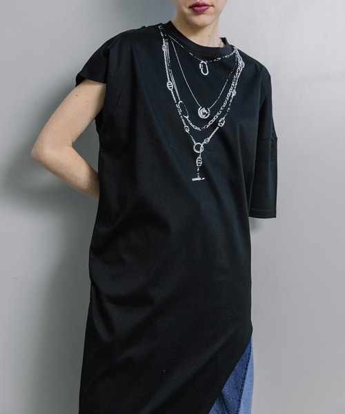 MARECHAL TERRE(マルシャルテル)の「2wayジュエリープリントTシャツ(Tシャツ/カットソー・レディース・グレイッシュベージュ/ホワイト×ブラック/ブラック/ホワイト・MEDIUM)」の3枚目の写真