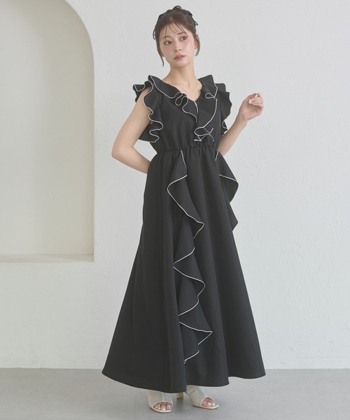 Ambre Neige(アンブルネージュ)の「raffle flill dress / ラッフルフリルワンピース(ワンピース・レディース・ブラック/オフホワイト・FREE)」の11枚目の写真