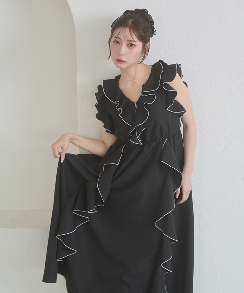 Ambre Neige(アンブルネージュ)の「raffle flill dress / ラッフルフリルワンピース(ワンピース・レディース・ブラック/オフホワイト・FREE)」の13枚目の写真