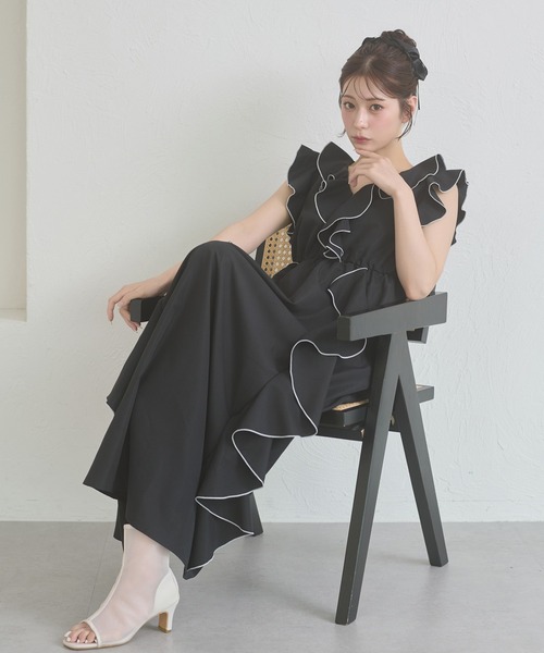 Ambre Neige(アンブルネージュ)の「raffle flill dress / ラッフルフリルワンピース(ワンピース・レディース・ブラック/オフホワイト・FREE)」の22枚目の写真