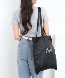 ロゴ刺繍トート