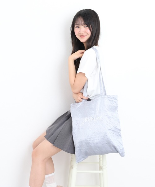 FUNALIVE(ファンアライブ)の「ロゴ刺繍トート(トートバッグ・レディース・グレー/ピンク/グリーン/ブラック/シャンパン・FREE)」の12枚目の写真