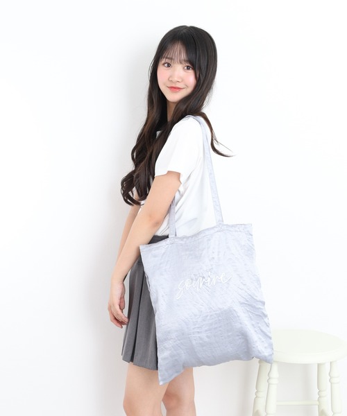 FUNALIVE(ファンアライブ)の「ロゴ刺繍トート(トートバッグ・レディース・グレー/ピンク/グリーン/ブラック/シャンパン・FREE)」の13枚目の写真