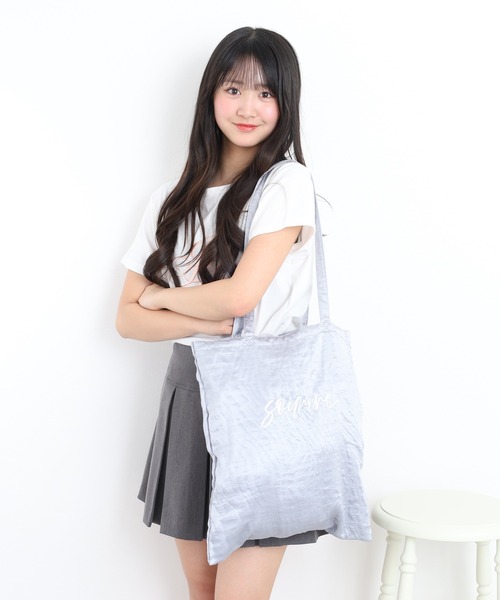 FUNALIVE(ファンアライブ)の「ロゴ刺繍トート(トートバッグ・レディース・グレー/ピンク/グリーン/ブラック/シャンパン・FREE)」の15枚目の写真