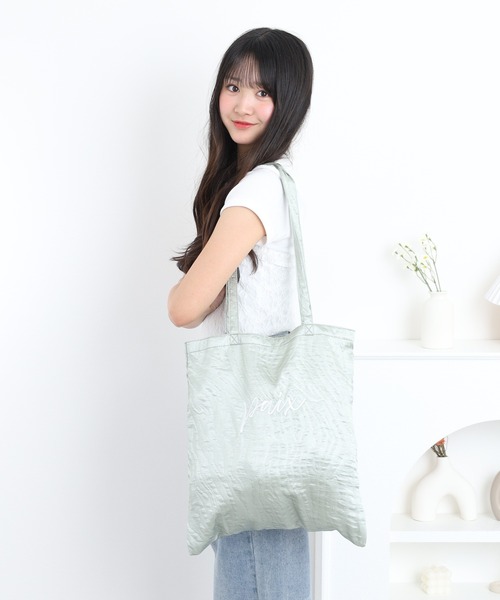 FUNALIVE(ファンアライブ)の「ロゴ刺繍トート(トートバッグ・レディース・グレー/ピンク/グリーン/ブラック/シャンパン・FREE)」の17枚目の写真