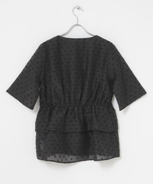 URBAN RESEARCH ROSSO WOMEN(アーバンリサーチ ロッソ)の「『WEB限定』ジャガードペプラムブラウス(シャツ/ブラウス・レディース・ブラック系その他/ライトベージュ/ブラック・FREE)」の14枚目の写真