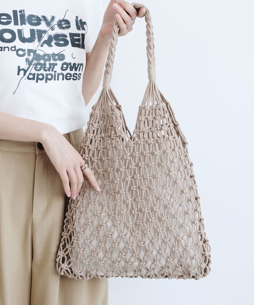 LA VORAGINE(ラ ヴォラジネ)の「【選べる3色展開!】マクラメトートバッグ(トートバッグ・レディース・Black/White/Beige・FREE)」の8枚目の写真