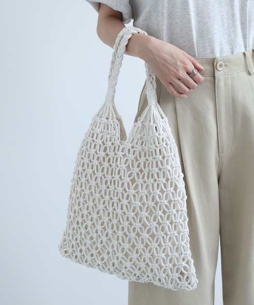 LA VORAGINE(ラ ヴォラジネ)の「【選べる3色展開!】マクラメトートバッグ(トートバッグ・レディース・Black/White/Beige・FREE)」の13枚目の写真