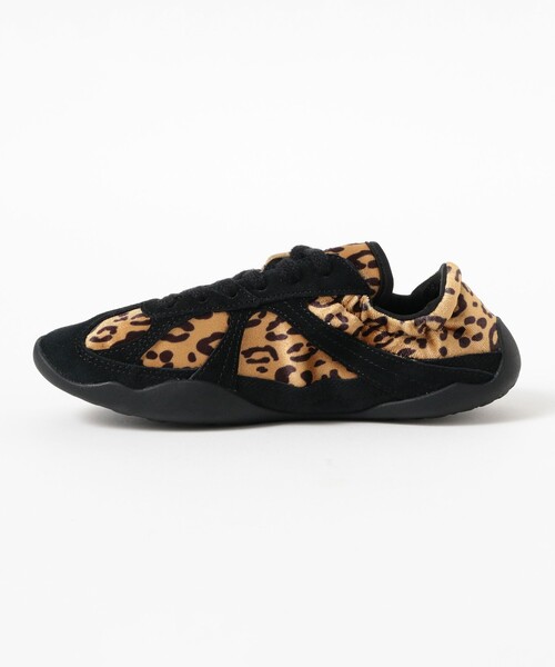 FILA(フィラ)の「FILA / GLIO LX(スニーカー・レディース・その他・23.5cm/23.0cm/25.0cm/24.5cm/24.0cm)」の9枚目の写真