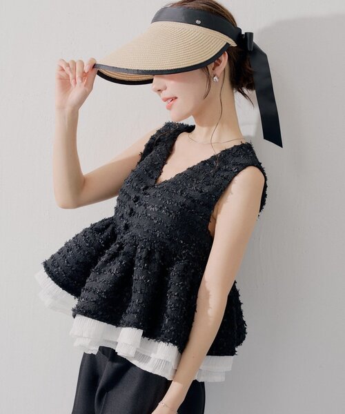 SALON by Chico Pepraum frill tie‑dot tops