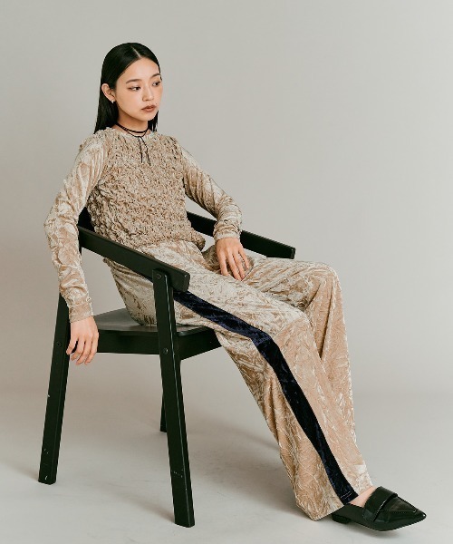 W:Huku(フーク)の「クラッシュ ベロア サイド ライン パンツ / Crash Velour Side-Line Pants(その他パンツ・レディース・ネイビー/ライトベージュ/ブラウン・FREE)」の12枚目の写真
