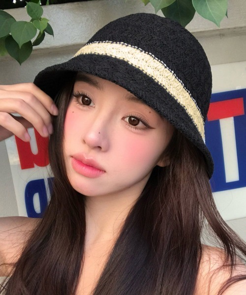Miniministore(ミニミニストア)の「バケットハット 麦わら帽子 レトロ配色(ハット・レディース・ベージュ/ブラック・FREE)」の6枚目の写真