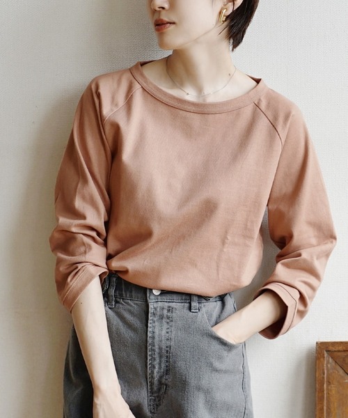zootie（ズーティー）の「ほぼシミヘン加工 フレンチバスク ラグランカットソー［無地］（Tシャツ/カットソー・レディース・ベージュ系その他/オフホワイト/カーキ/ブラック/ライトブルー/ベージュ/ダークグリーン/ネイビー/オレンジ/ミント/チョコ/グレー系その他/ライトピンク/ライトイエロー・LL/L/M）」の7枚目の写真