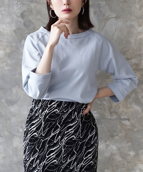 zootie（ズーティー）の「ほぼシミヘン加工 フレンチバスク ラグランカットソー［無地］（Tシャツ/カットソー・レディース・ベージュ系その他/オフホワイト/カーキ/ブラック/ライトブルー/ベージュ/ダークグリーン/ネイビー/オレンジ/ミント/チョコ/グレー系その他/ライトピンク/ライトイエロー・LL/L/M）」の11枚目の写真