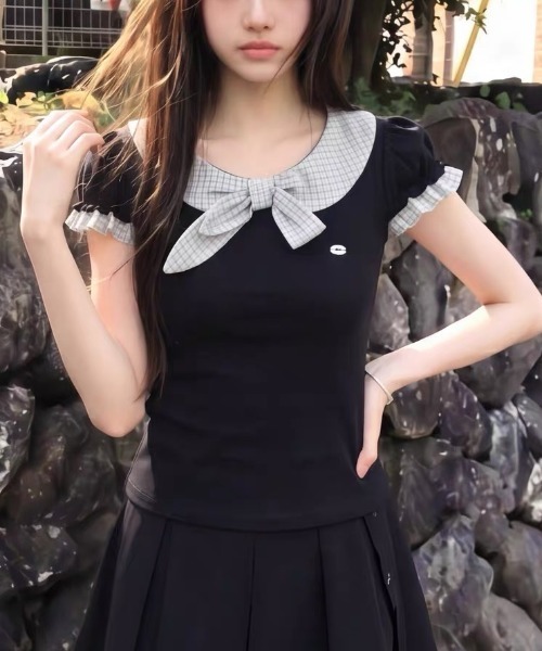 DIAVEL（ディアベル）の「【春夏新作／2色展開】チェック柄襟付きリボンパフスリーブトップス（Tシャツ/カットソー・レディース・ホワイト/ネイビー・M）」の15枚目の写真