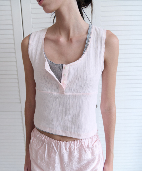 ANDNEEDS(アンドニーズ)の「Lazy punching sleeveless (pink)(Tシャツ/カットソー・レディース・その他・FREE)」の4枚目の写真